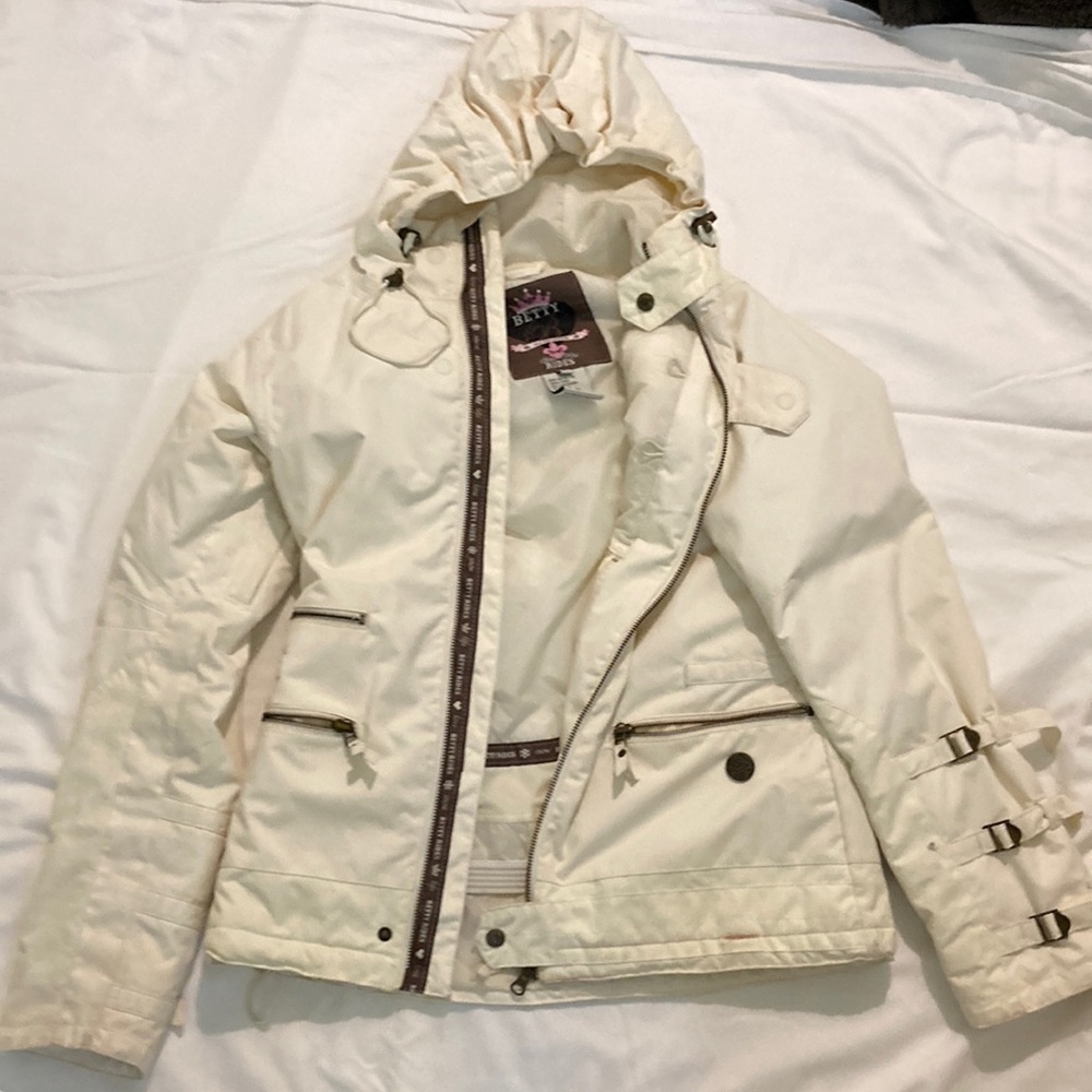 Boarding Jacket Betty Rides Gem